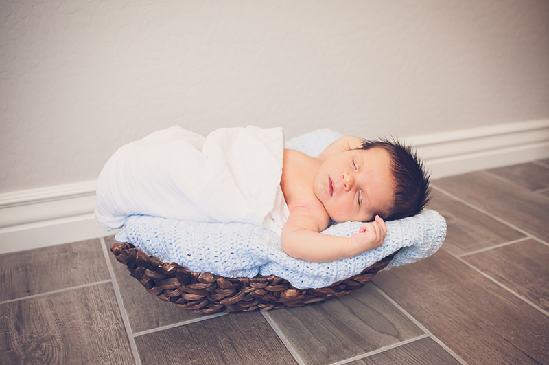 gilbert-newborn-photographer-hudson-08